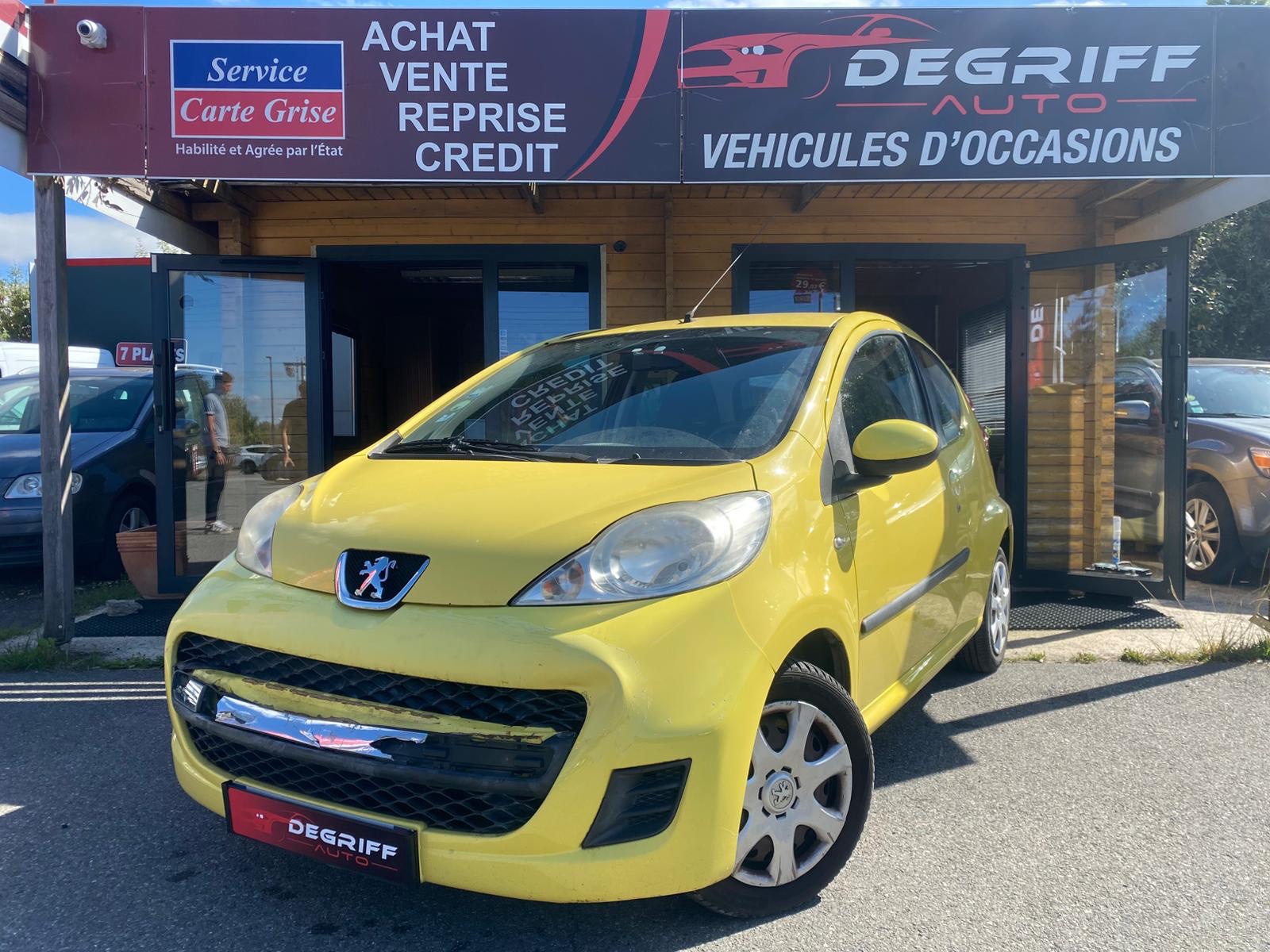 PEUGEOT 107 1.0e 12V 68ch BLUE LION Trendy