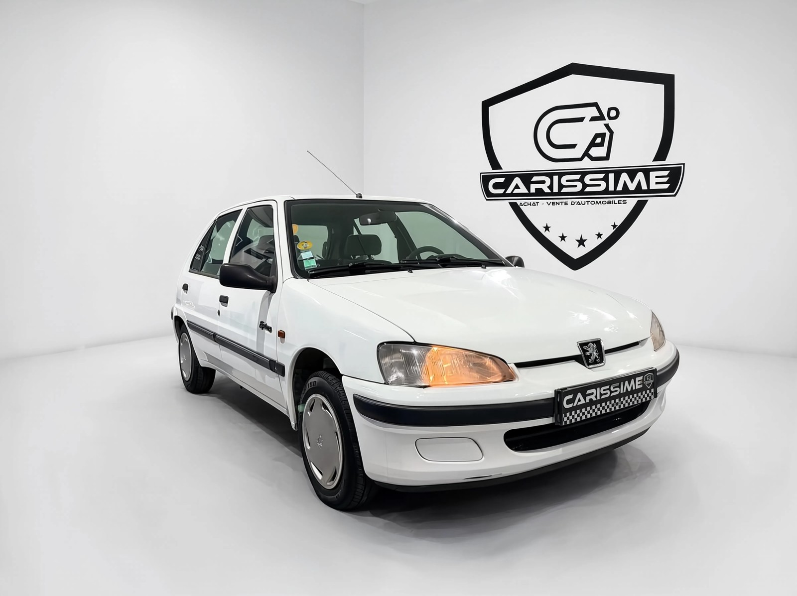 Peugeot 106 1998 poste de conduite