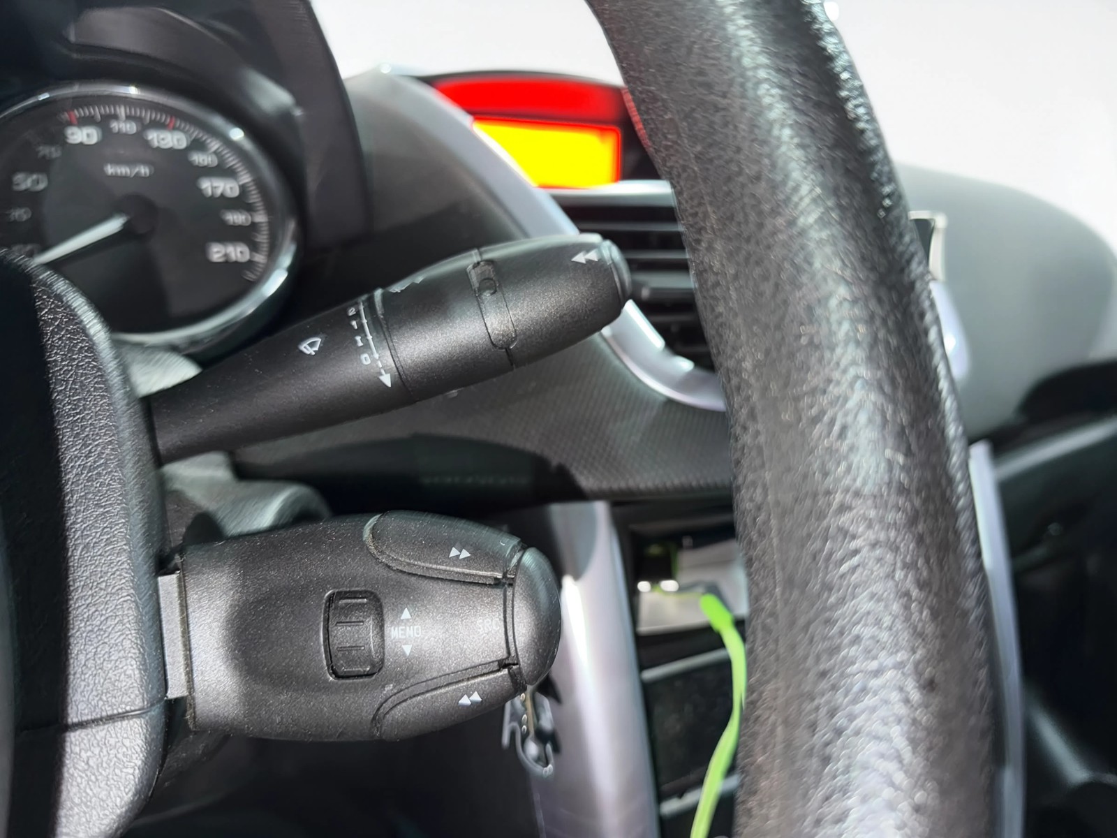 Peugeot 207 Cc 2006 photo 13