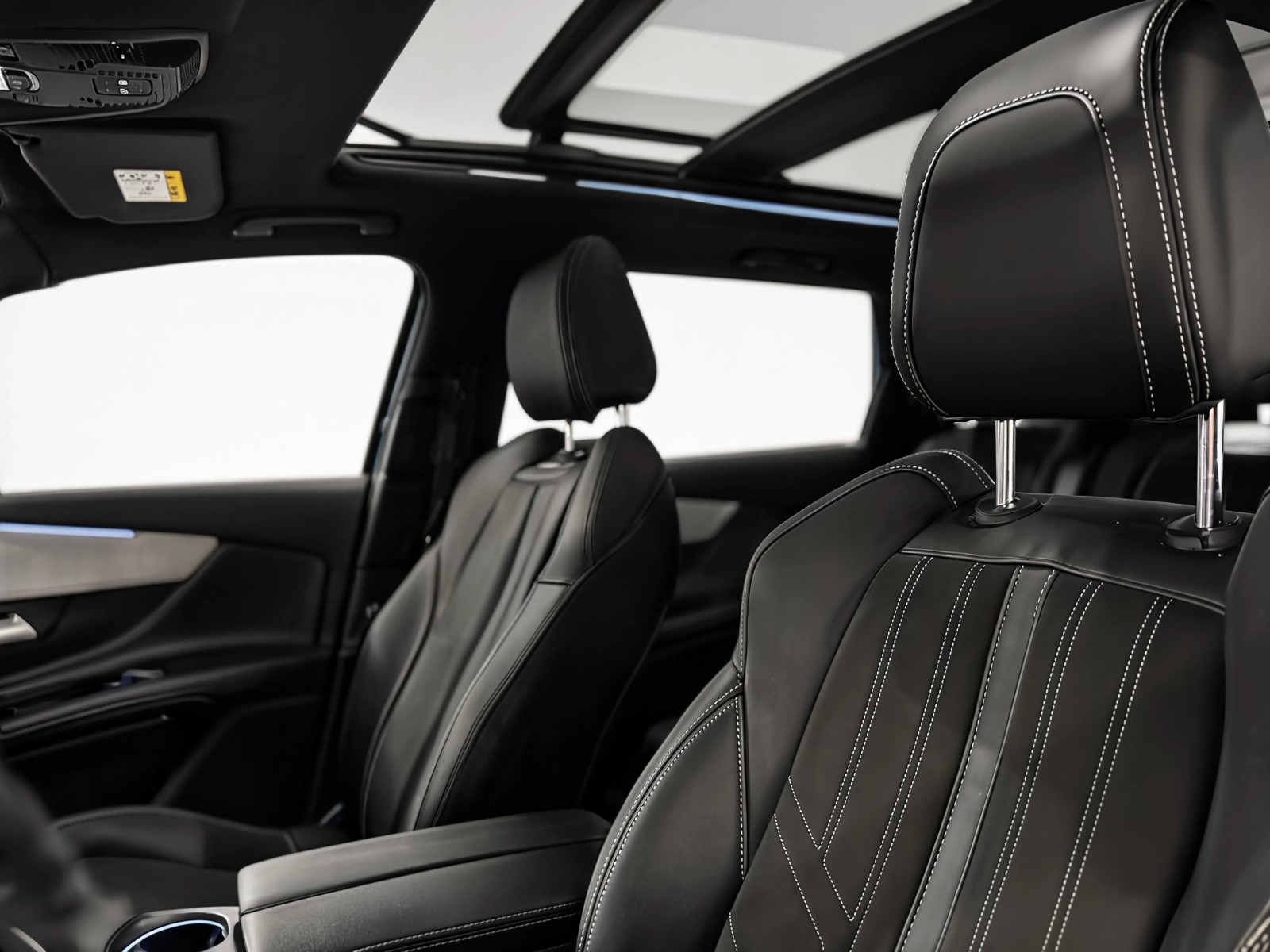 Peugeot 5008 2022 photo 10