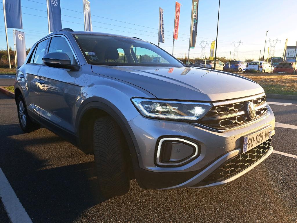 Volkswagen T-Roc 2023 coffre ou espace arrière