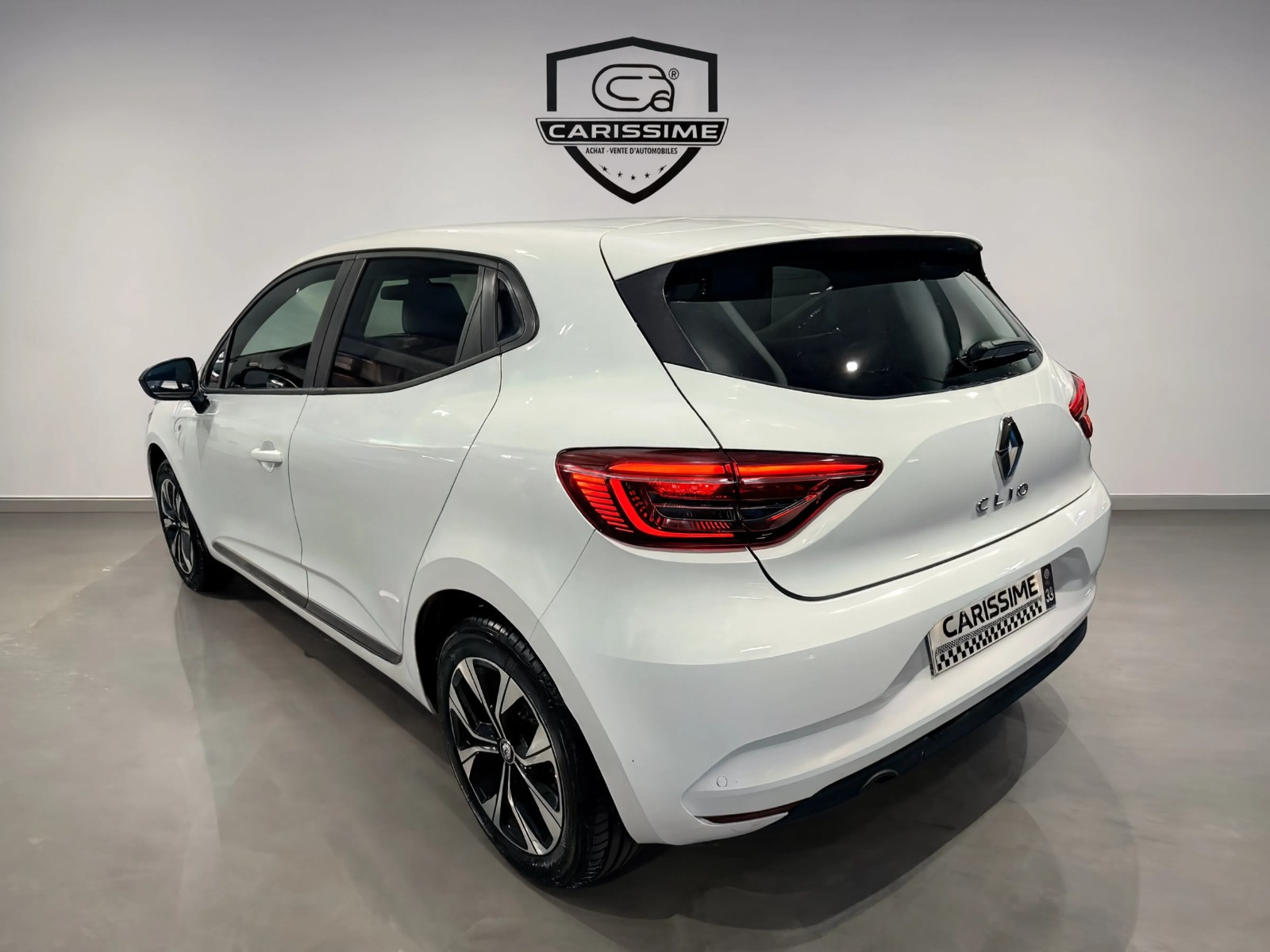 Renault Clio V 2023 photo 9