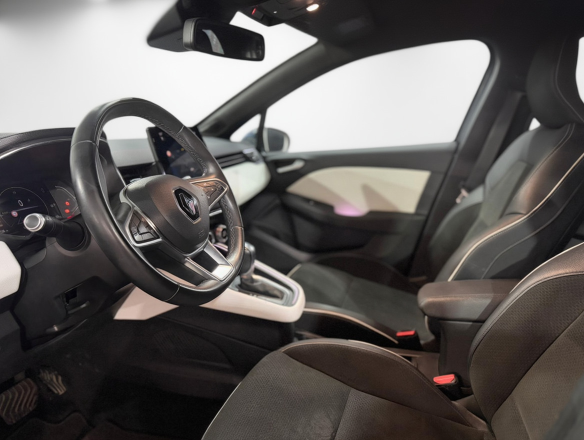 Renault Clio V 2021 photo 14