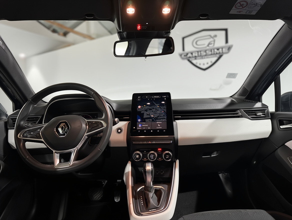 Renault Clio V 2021 photo 17