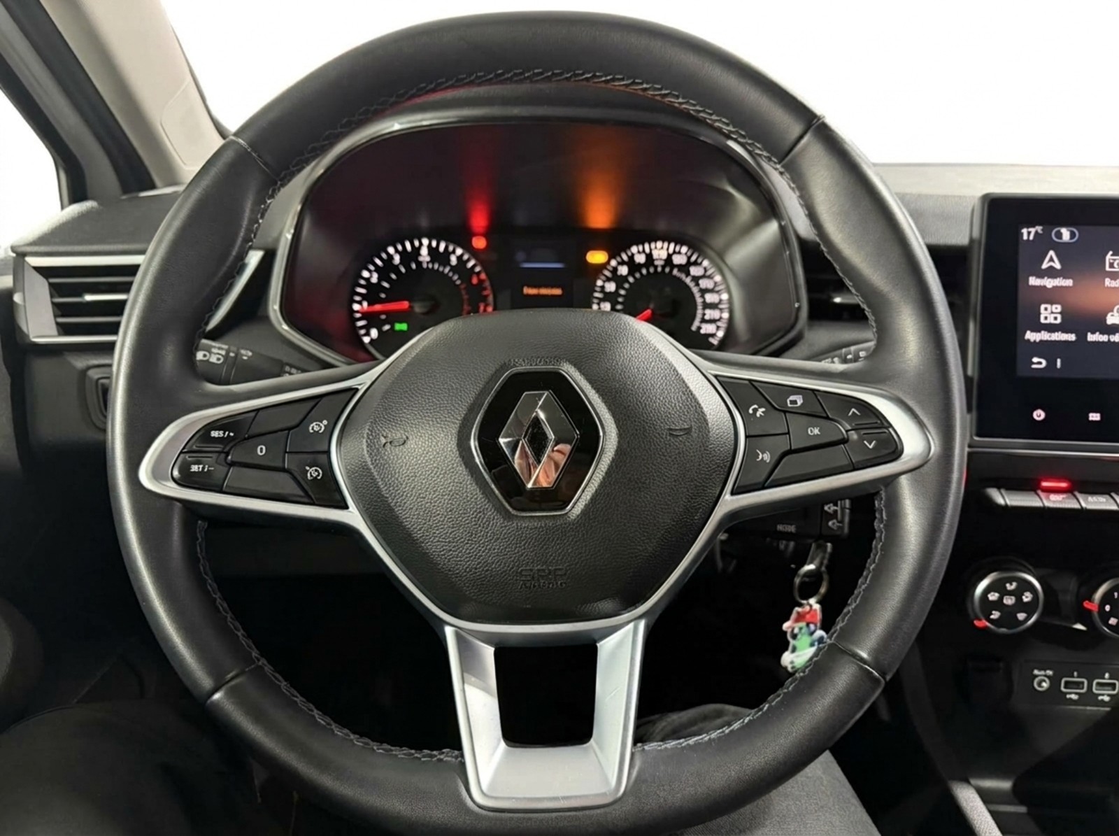 Renault Clio V 2022 vue arrière ou latérale