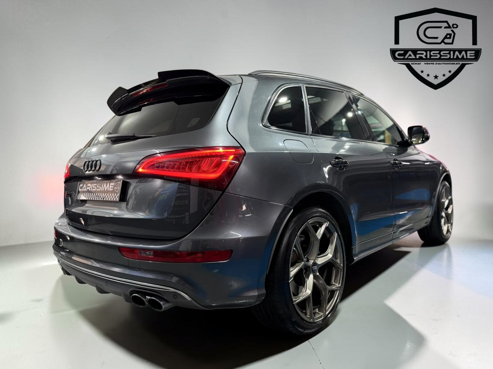 Audi Sq5 2016 vue arrière ou latérale
