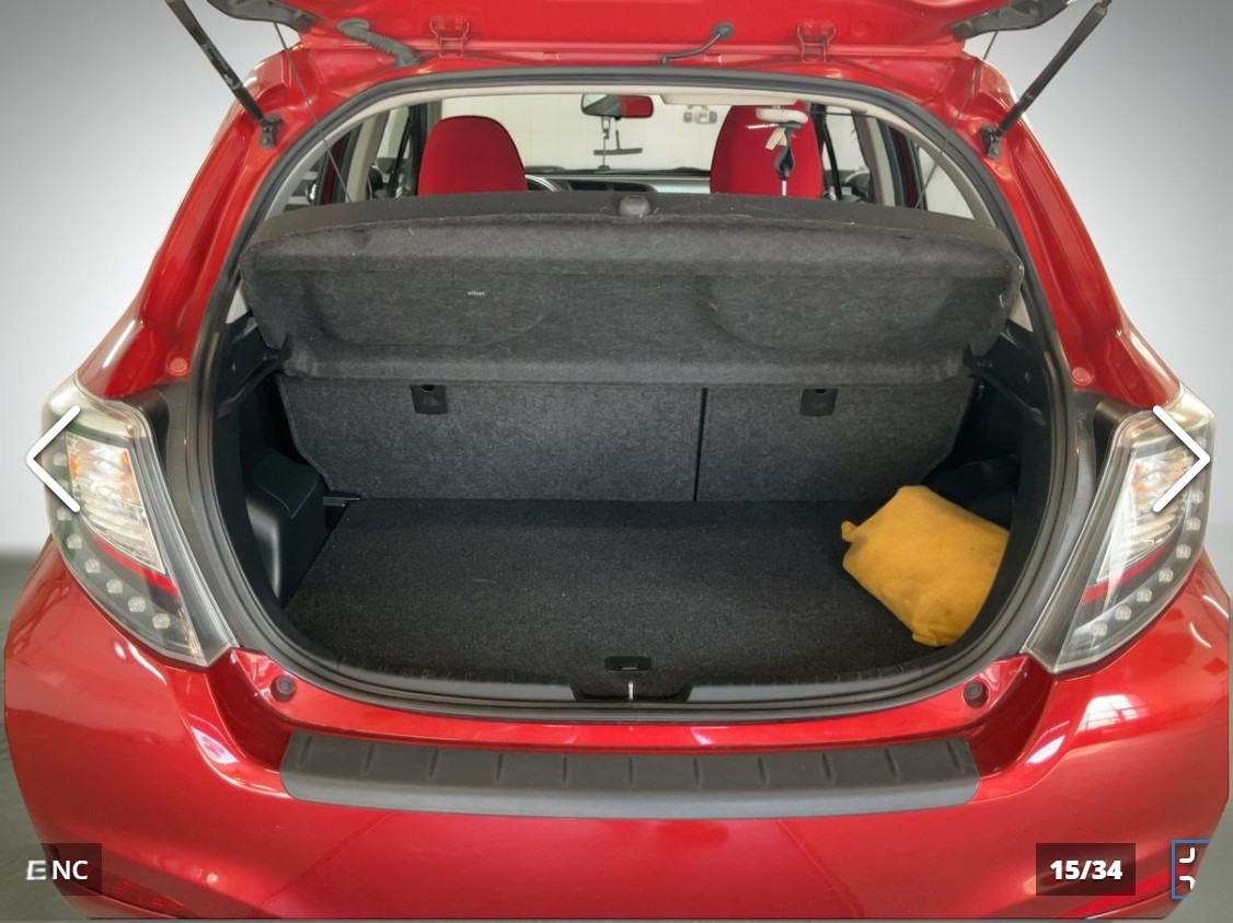 Toyota Yaris 2014 habitacle