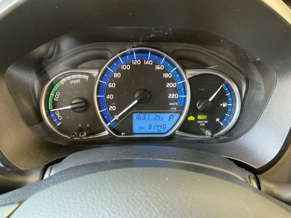 Toyota Yaris 2016 photo 10