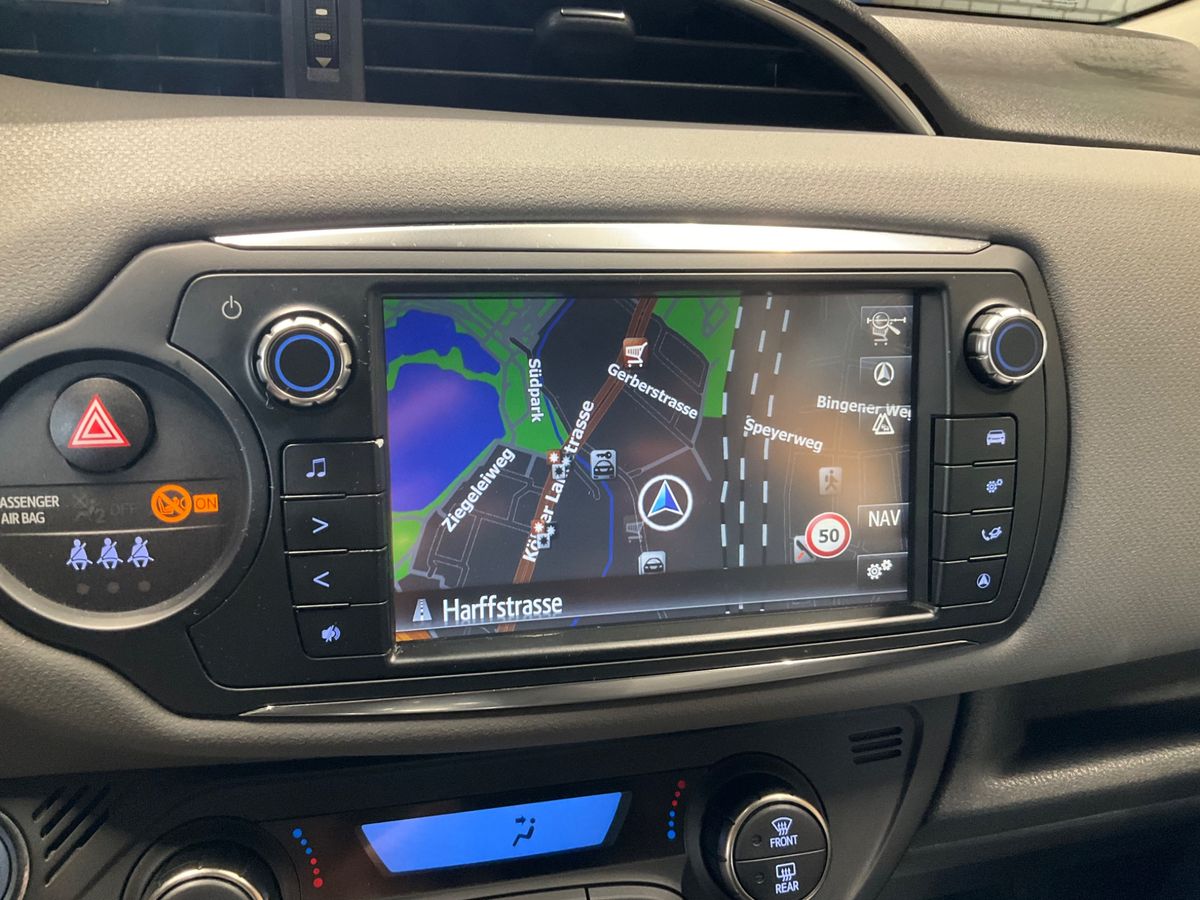 Toyota Yaris 2014 coffre ou espace arrière