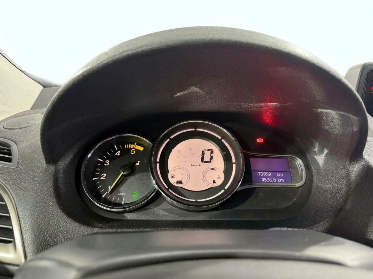 Renault Megane Iii Berline 2014 poste de conduite