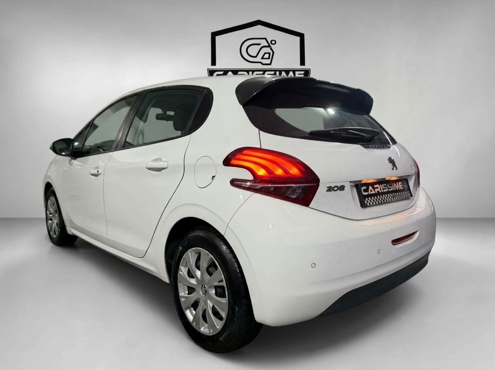 Peugeot 208 2017 photo 19