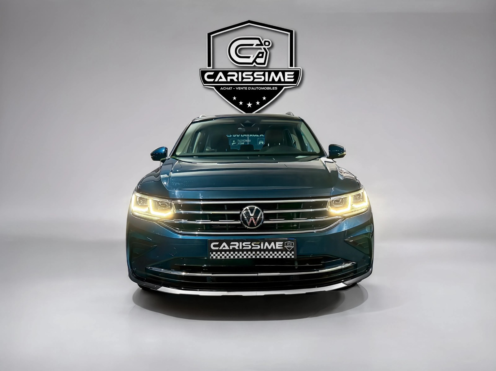 Volkswagen Tiguan 2023 coffre ou espace arrière