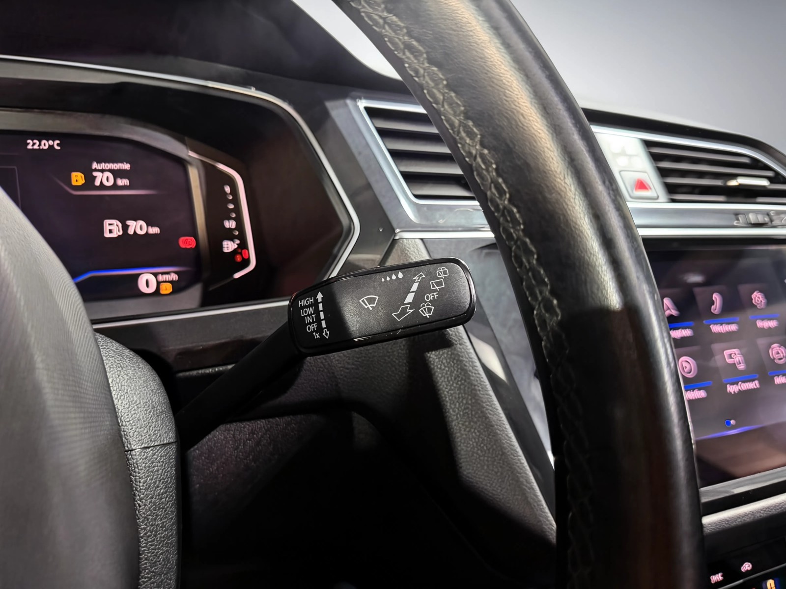 Volkswagen Tiguan 2023 photo 10