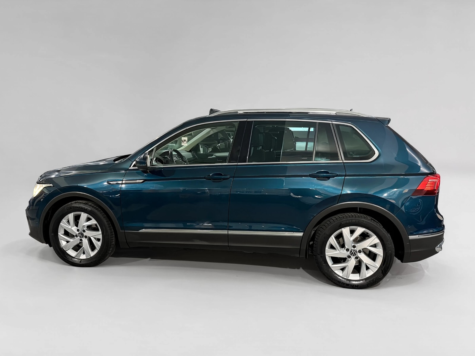 Volkswagen Tiguan 2023 photo 16