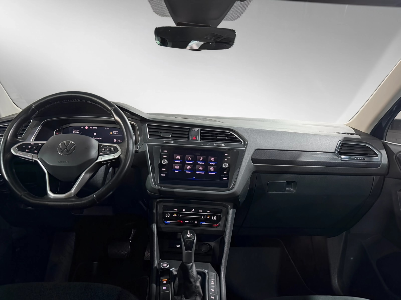 Volkswagen Tiguan 2023 photo 17