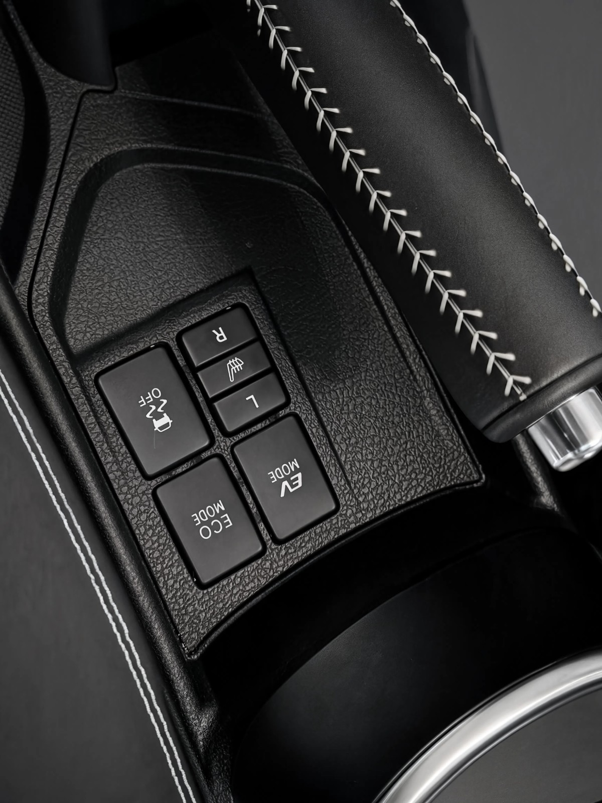 Toyota Yaris 2015 photo 15