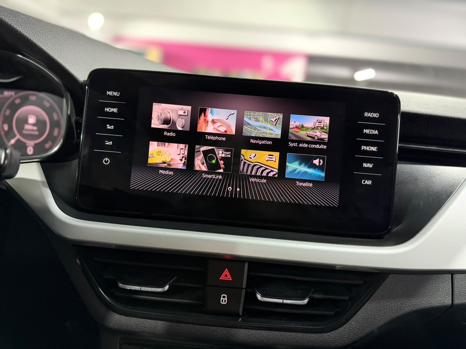 Skoda Scala 2020 photo 10