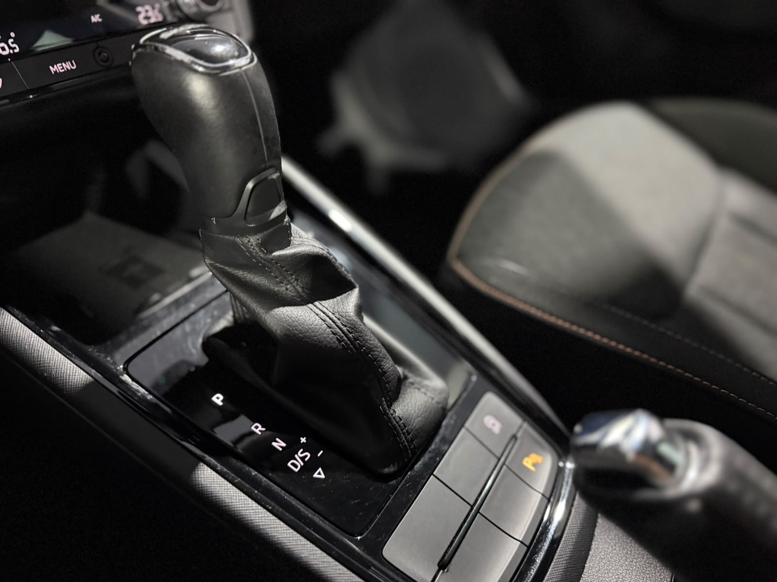 Skoda Scala 2020 détail intérieur
