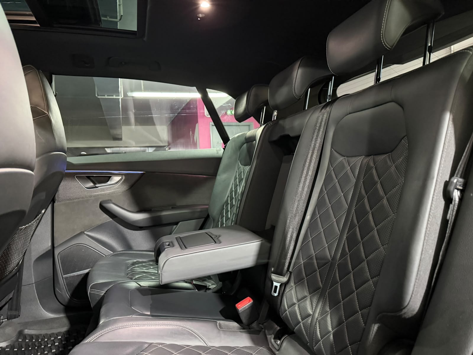 Audi Sq8 2020 photo 20