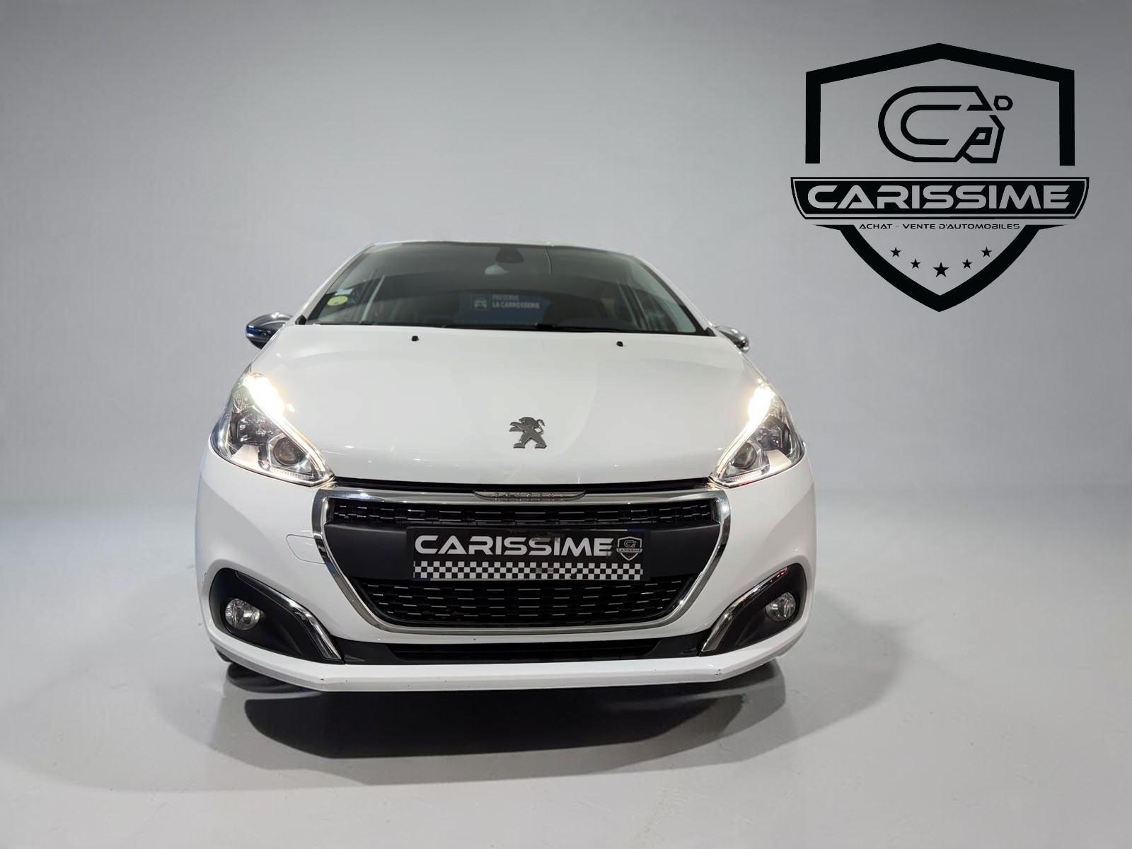 Peugeot 208 2019 habitacle