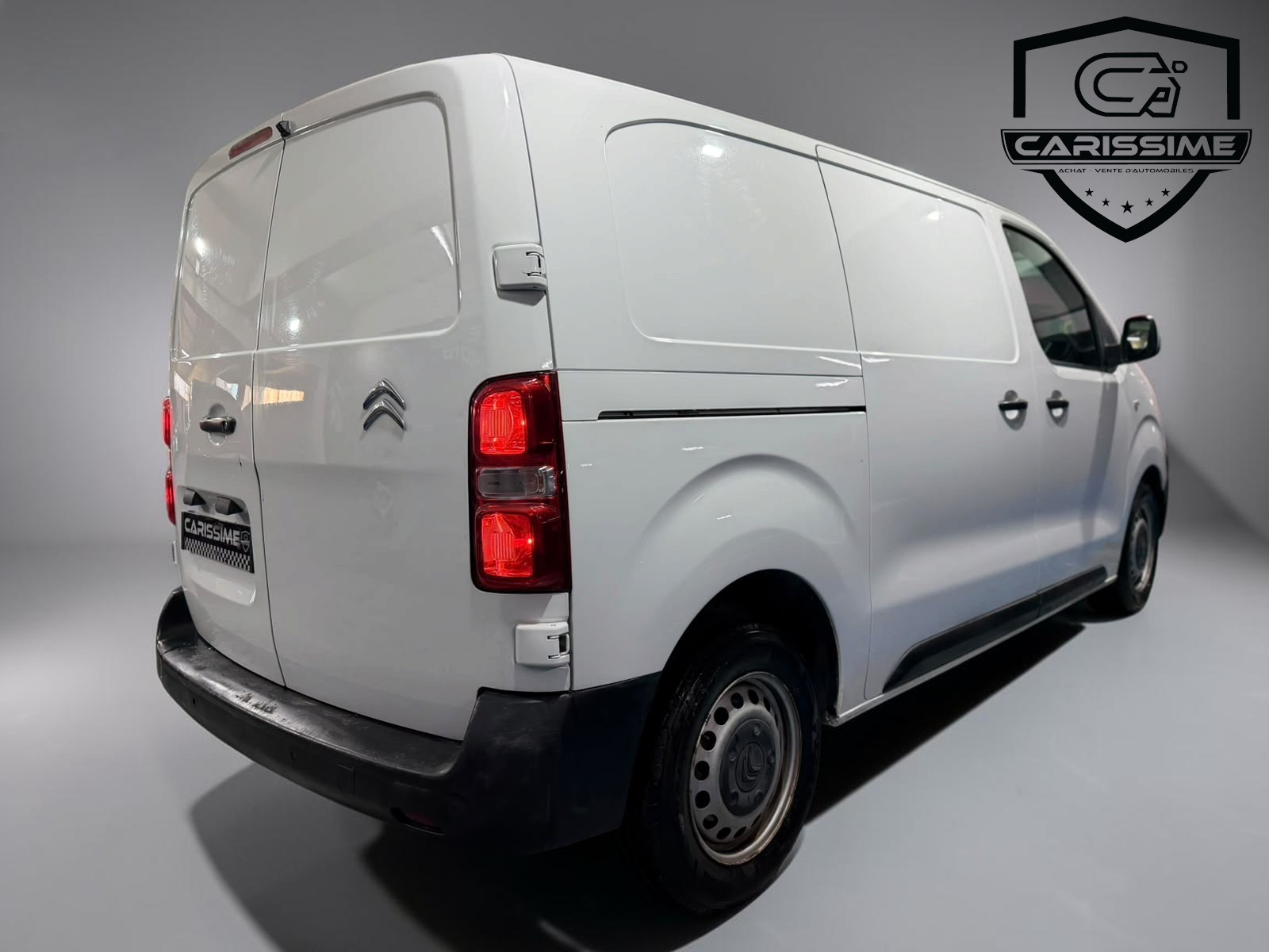 Citroen Jumpy Fourgon 2017 coffre ou espace arrière