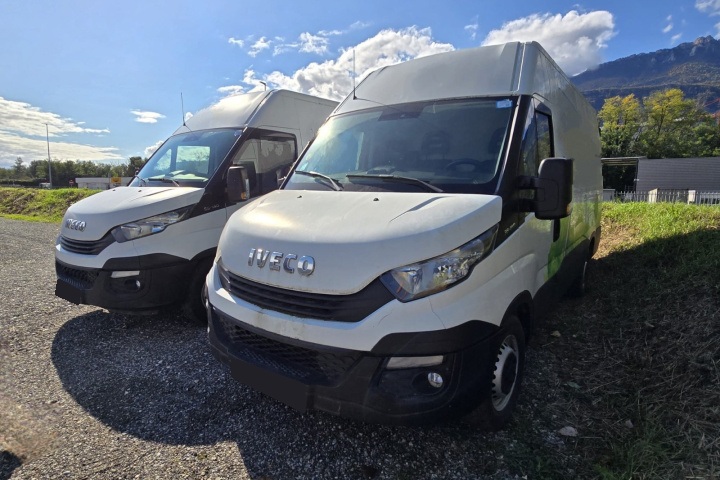 IVECO DAILY FOURGON GN 35 C 14S V12 H2 QUAD-LEAF BVM6