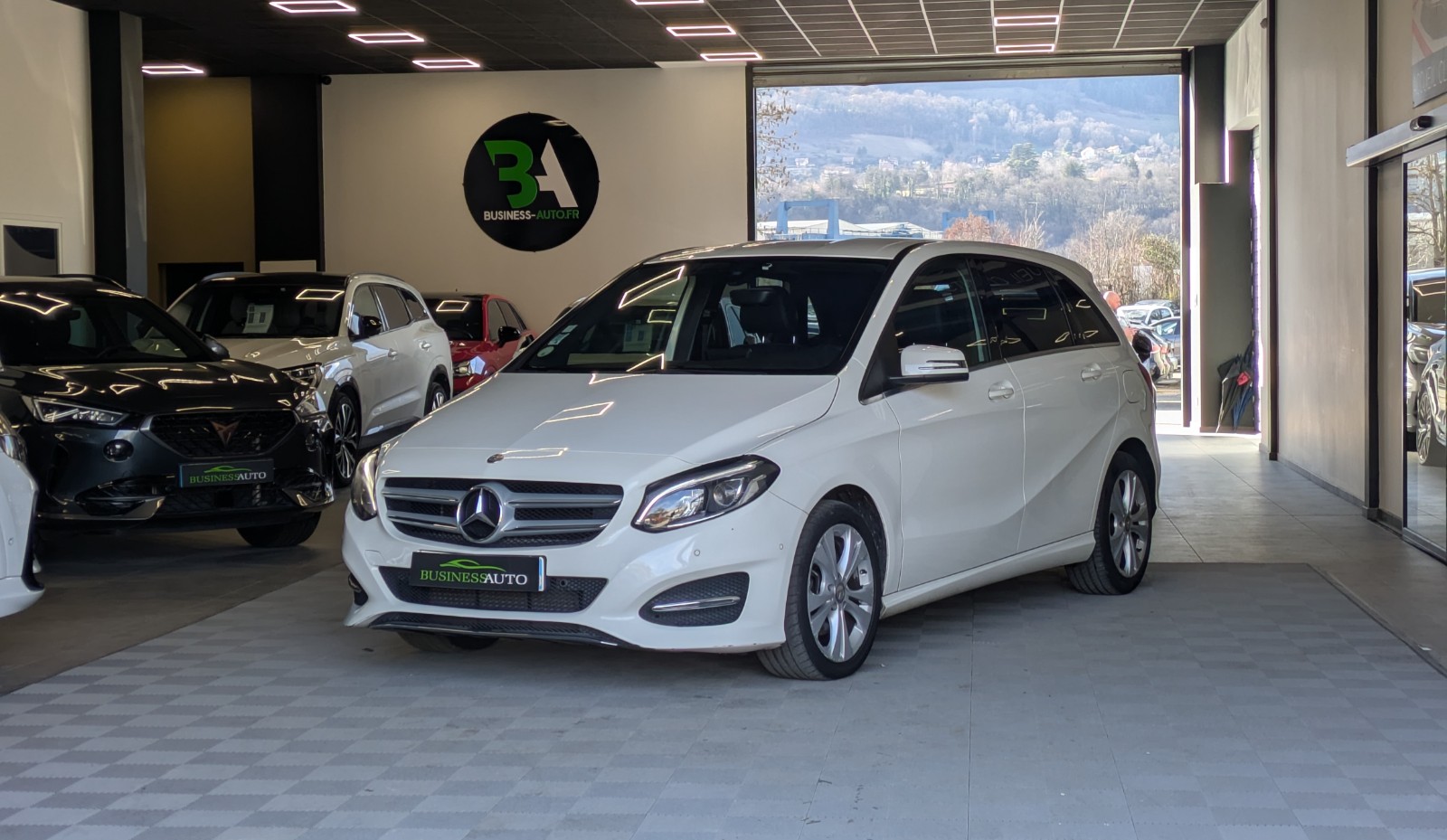 MERCEDES CLASSE B 200 d 136cv 7-G DCT Sensation / GPS / Cuir / Camera