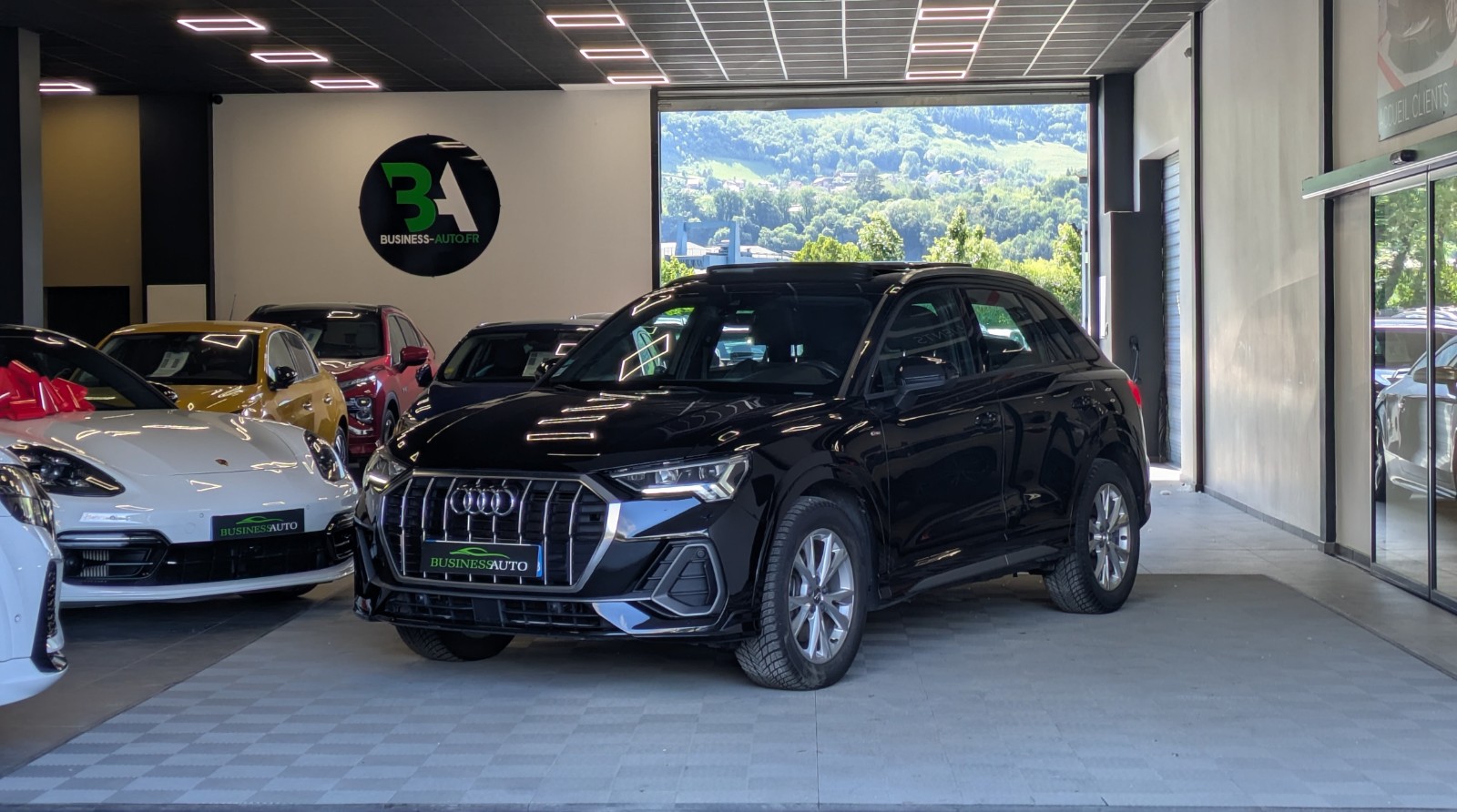 AUDI Q3 40 TFSI 190cv S tronic 7 Quattro S line / Toit Ouvrant / GPS / CarPlay / Caméra de recul / Drive Select