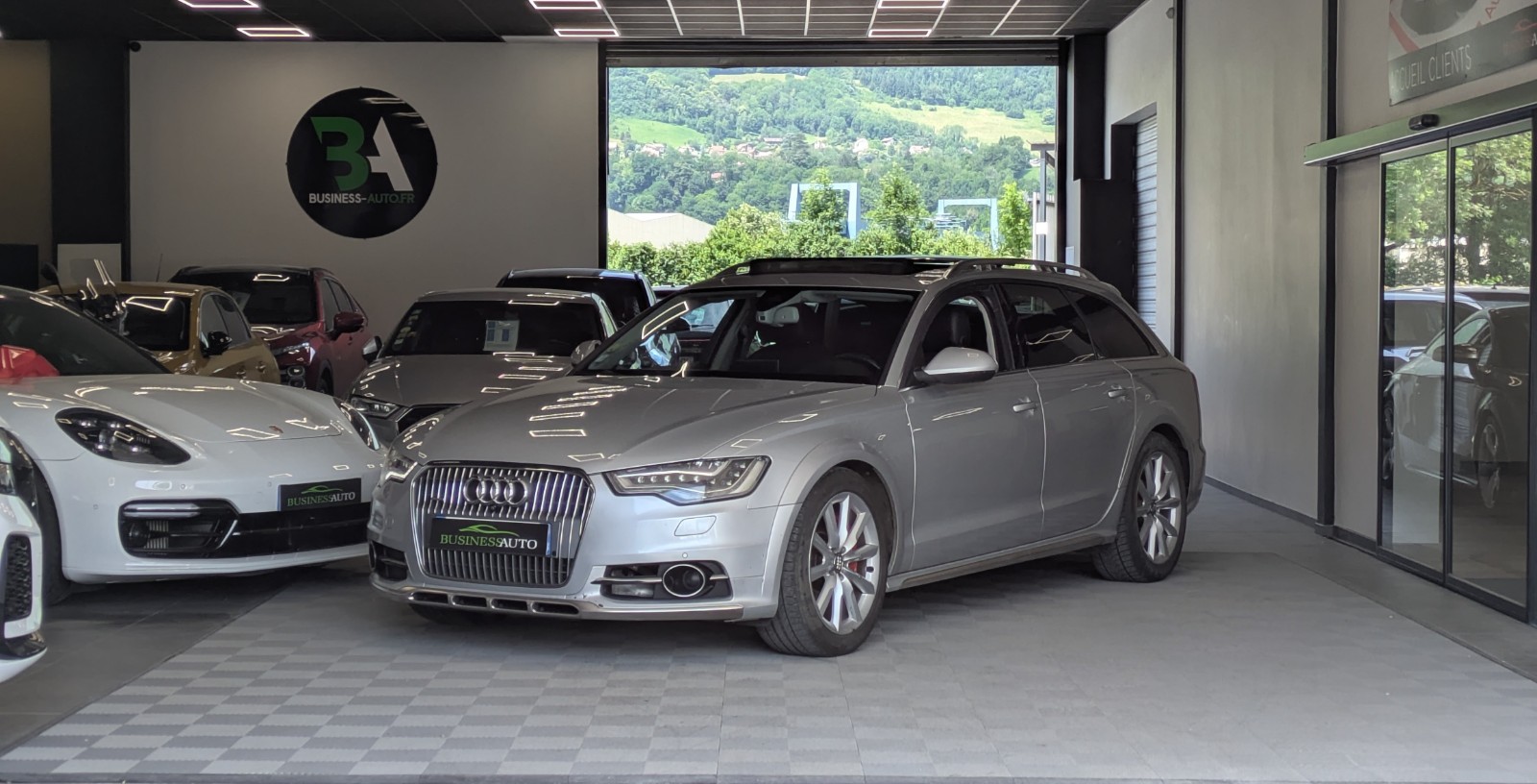 AUDI A6 ALLROAD QUATTRO 3.0 V6 BITDI 313cv Avus Tiptronic A / Toit Ouvrant / GPS / Sièges Chauffants et Ventilés / Bose