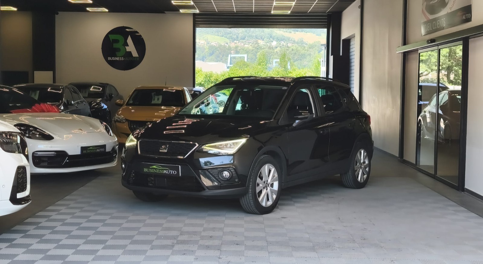 SEAT ARONA 1.0 TSI 95cv Start/Stop BVM5 Urban / CarPlay / GPS / Camera