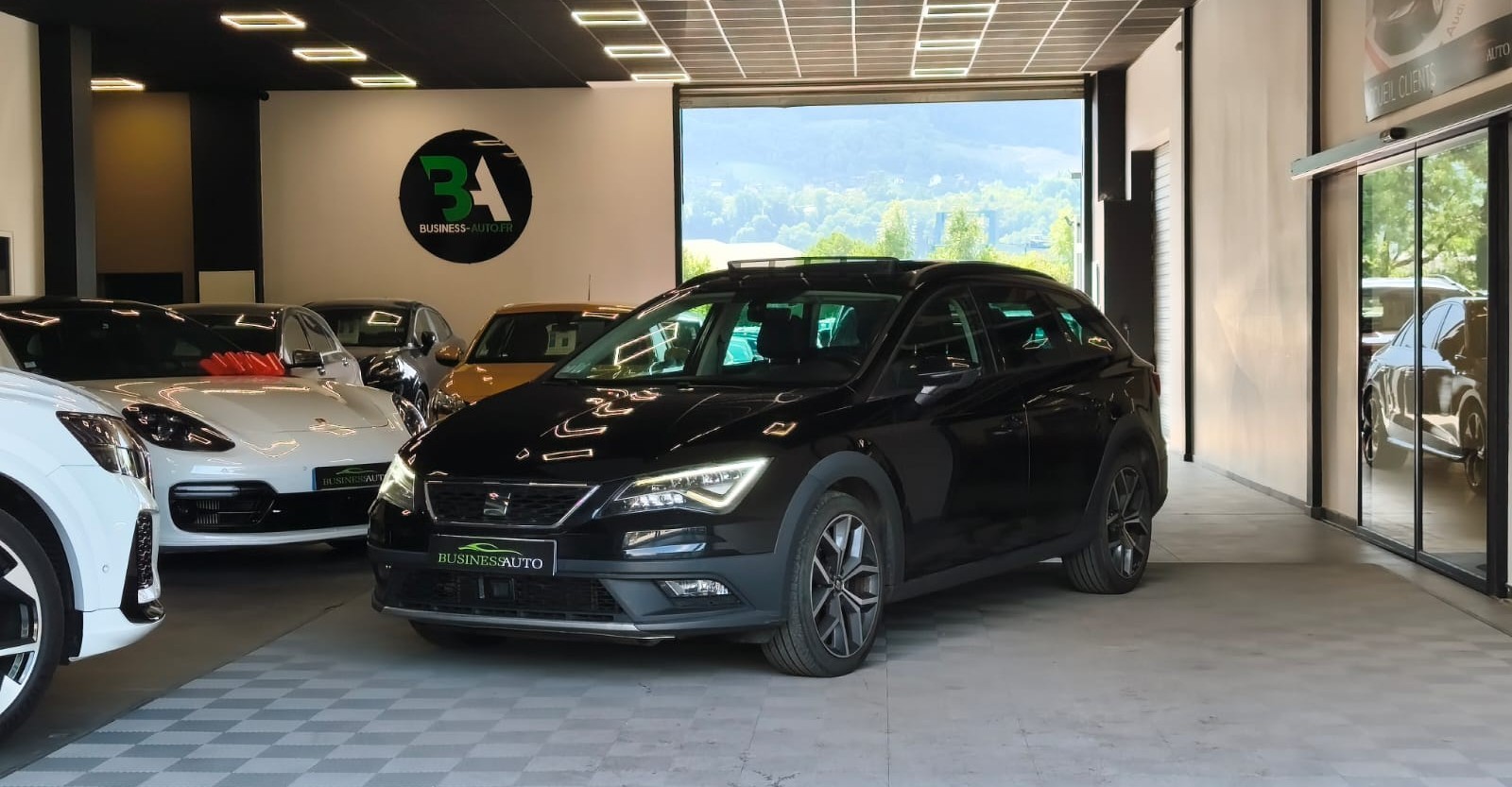 SEAT LEON X-PERIENCE 2.0 TDI 150cv DSG7 4Drive / Toit Ouvrant / Camera / CarPlay