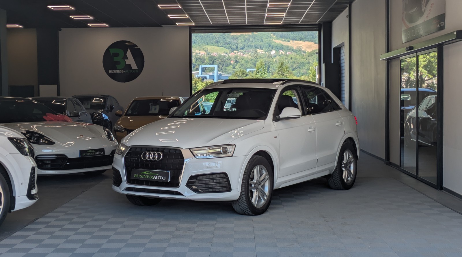 AUDI Q3 2.0 TDI 184cv S tronic 7 Quattro Ambition Luxe / Toit Ouvrant / Pack Sline / Drive Select