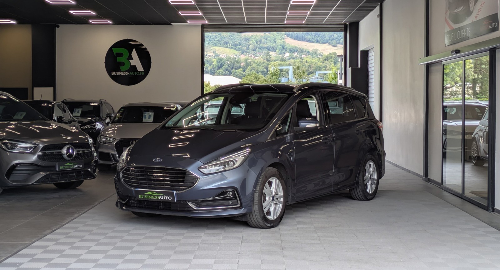 FORD S-MAX 2.0 EcoBlue 190 S&S BVA8 Titanium