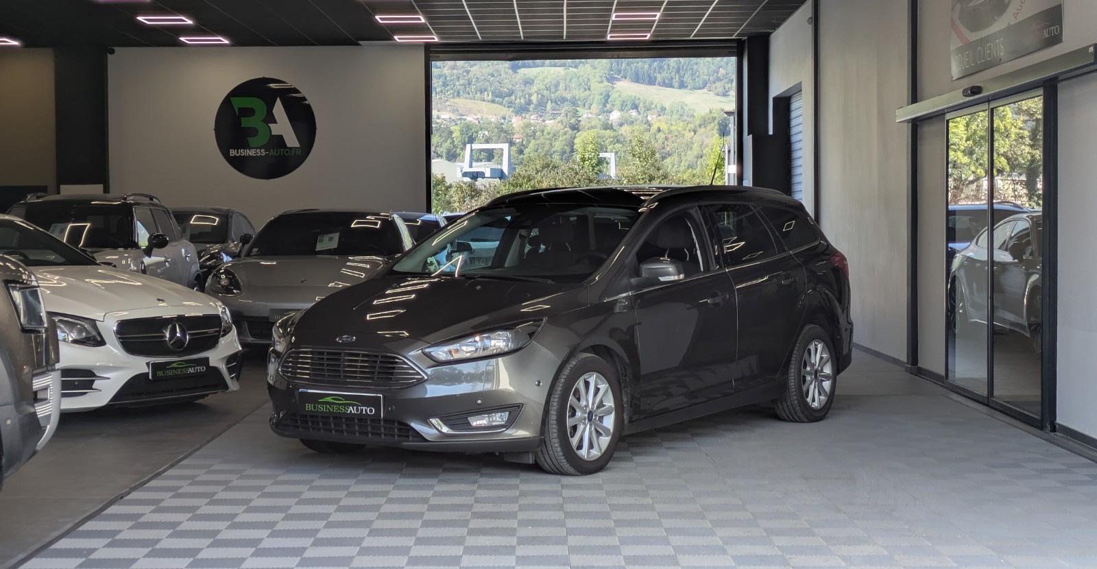 FORD FOCUS