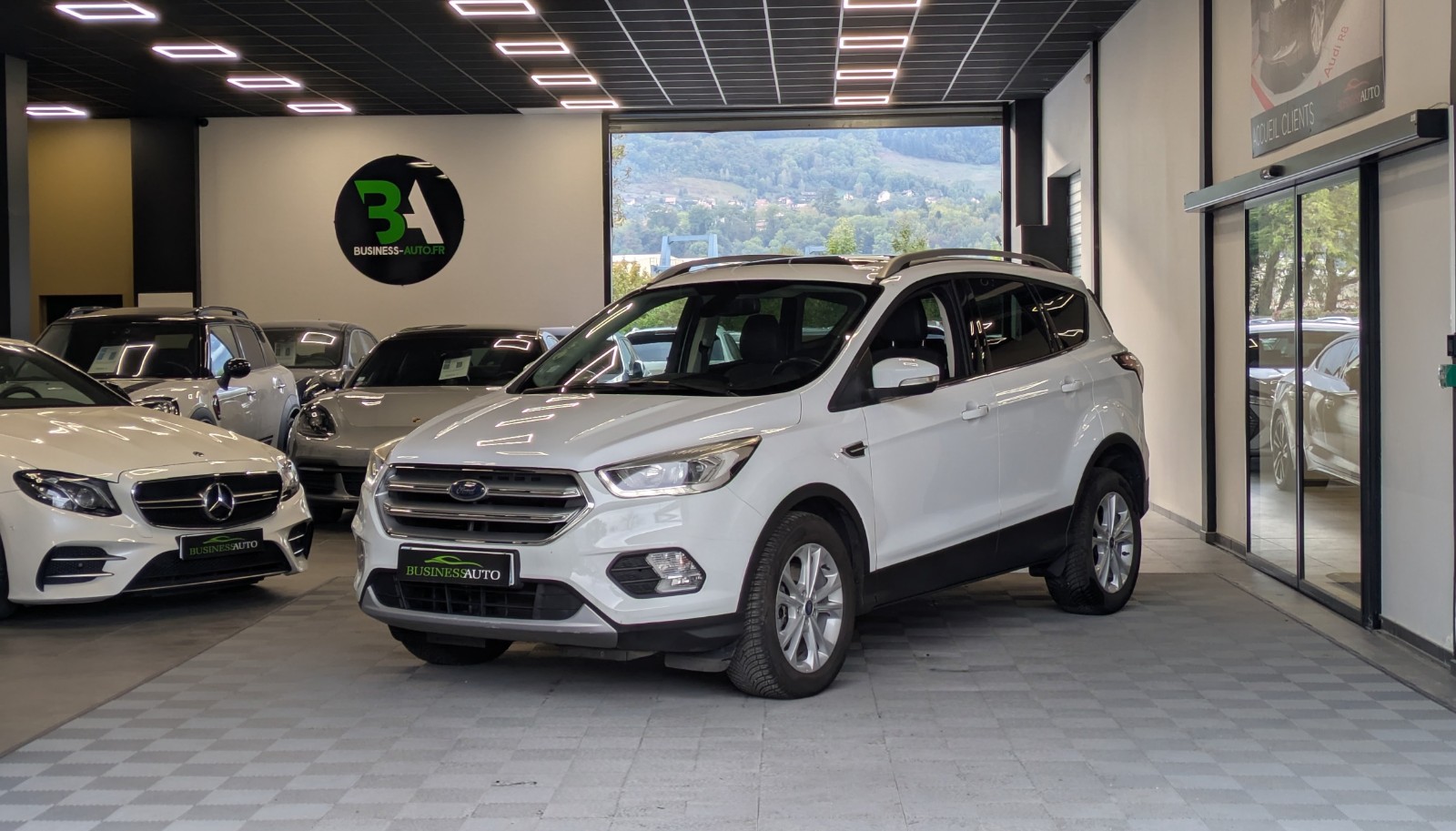 FORD KUGA
