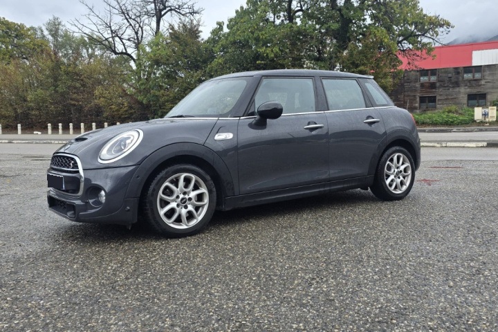 MINI HATCH 5 PORTES
