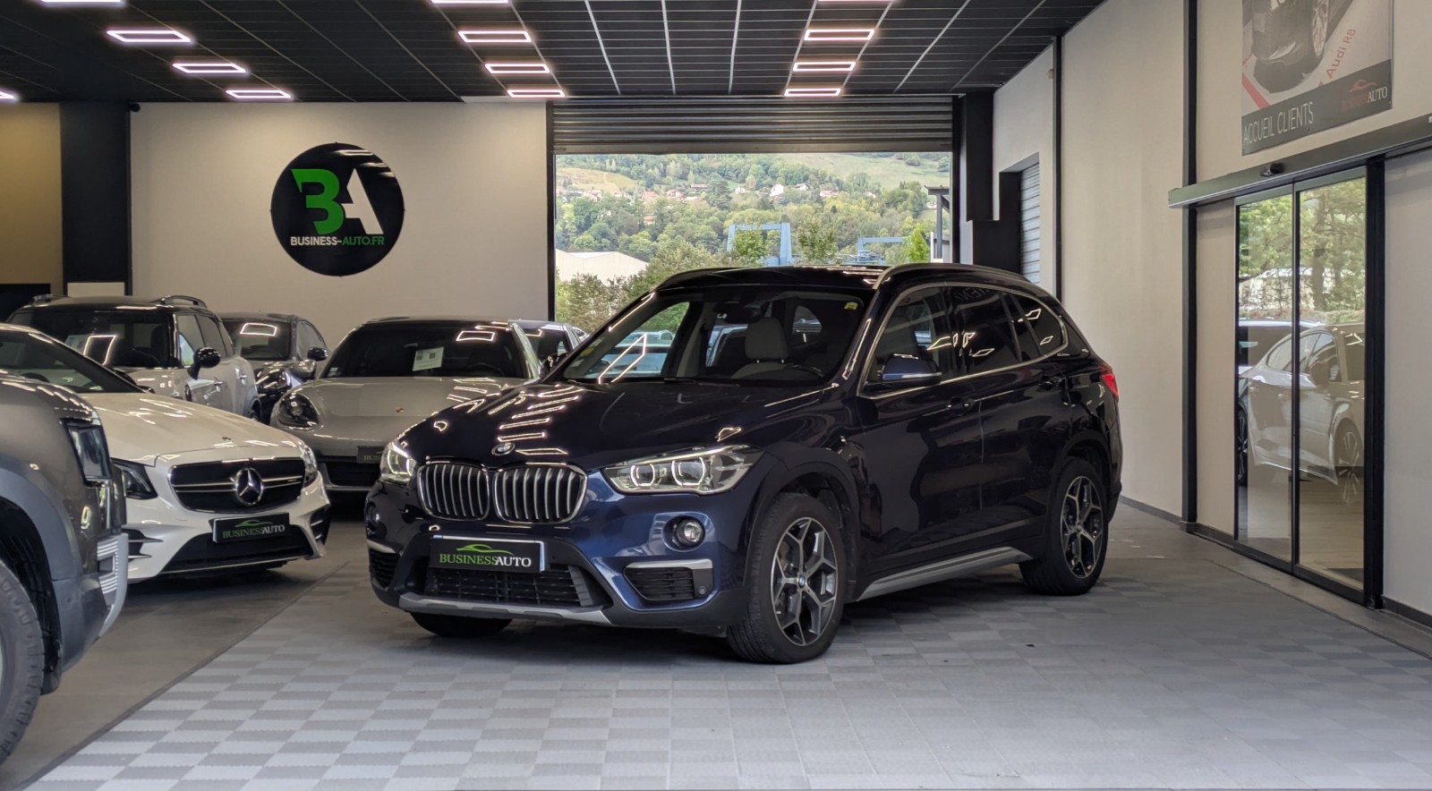 BMW X1