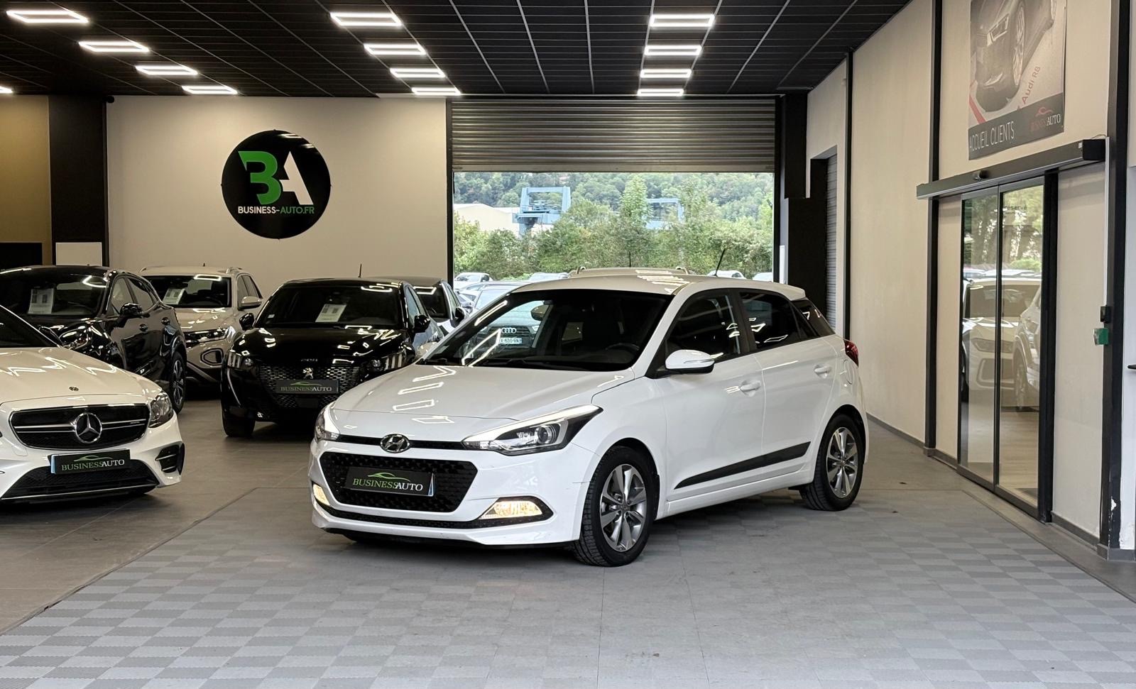 HYUNDAI i20 1.2 84cv Edition #Navi / GPS / Caméra / 5 Portes / Crit’Air 1