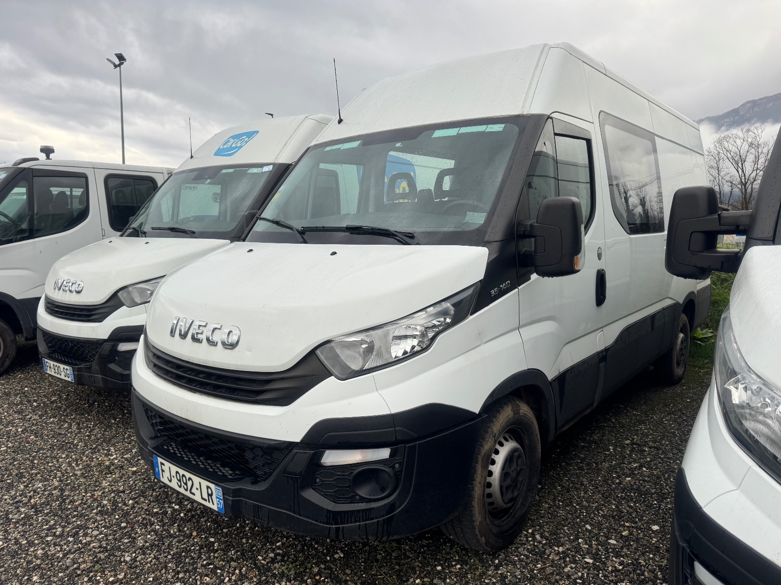 IVECO DAILY FOURGON Double Cabine GN 35 C 14S V12 H2 7 PLACES