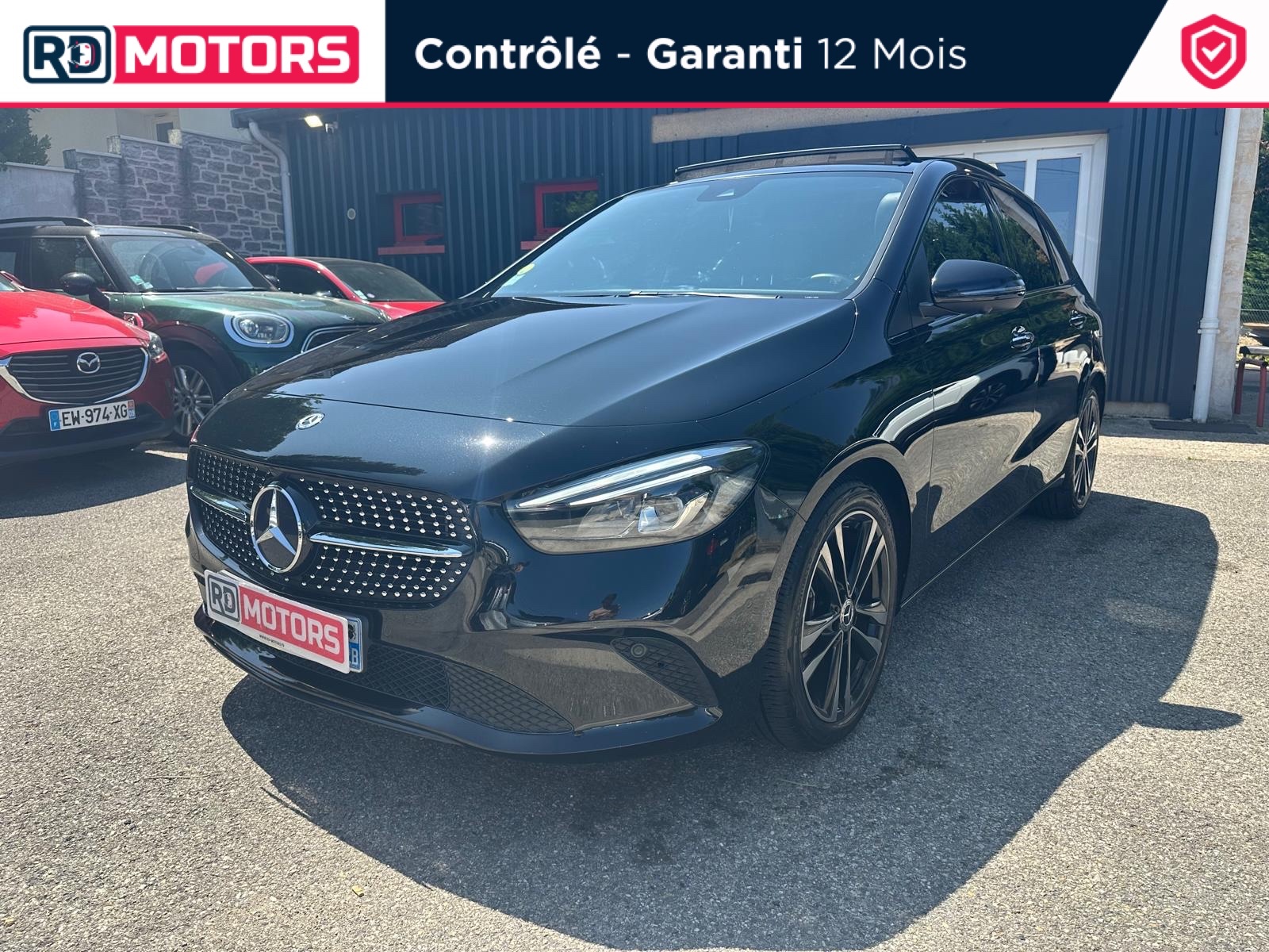 MERCEDES CLASSE B 180 d 7G-DCT Progressive Line Edition calandre AMG