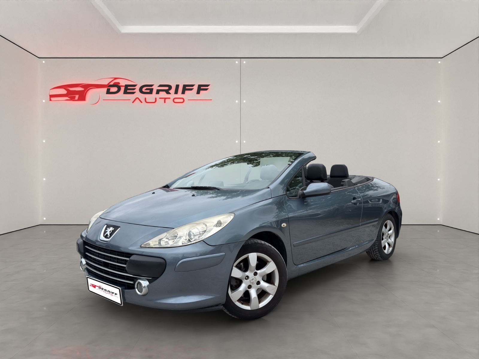 PEUGEOT 307 CC 2.0 HDi 16V 136ch FAP Navteq on Board