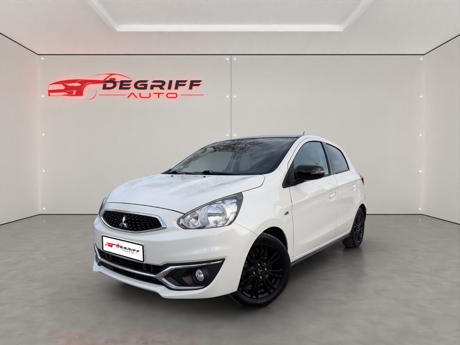 MITSUBISHI SPACE STAR MY19 1.2 MIVEC 80 AS&G CVT Black Collection