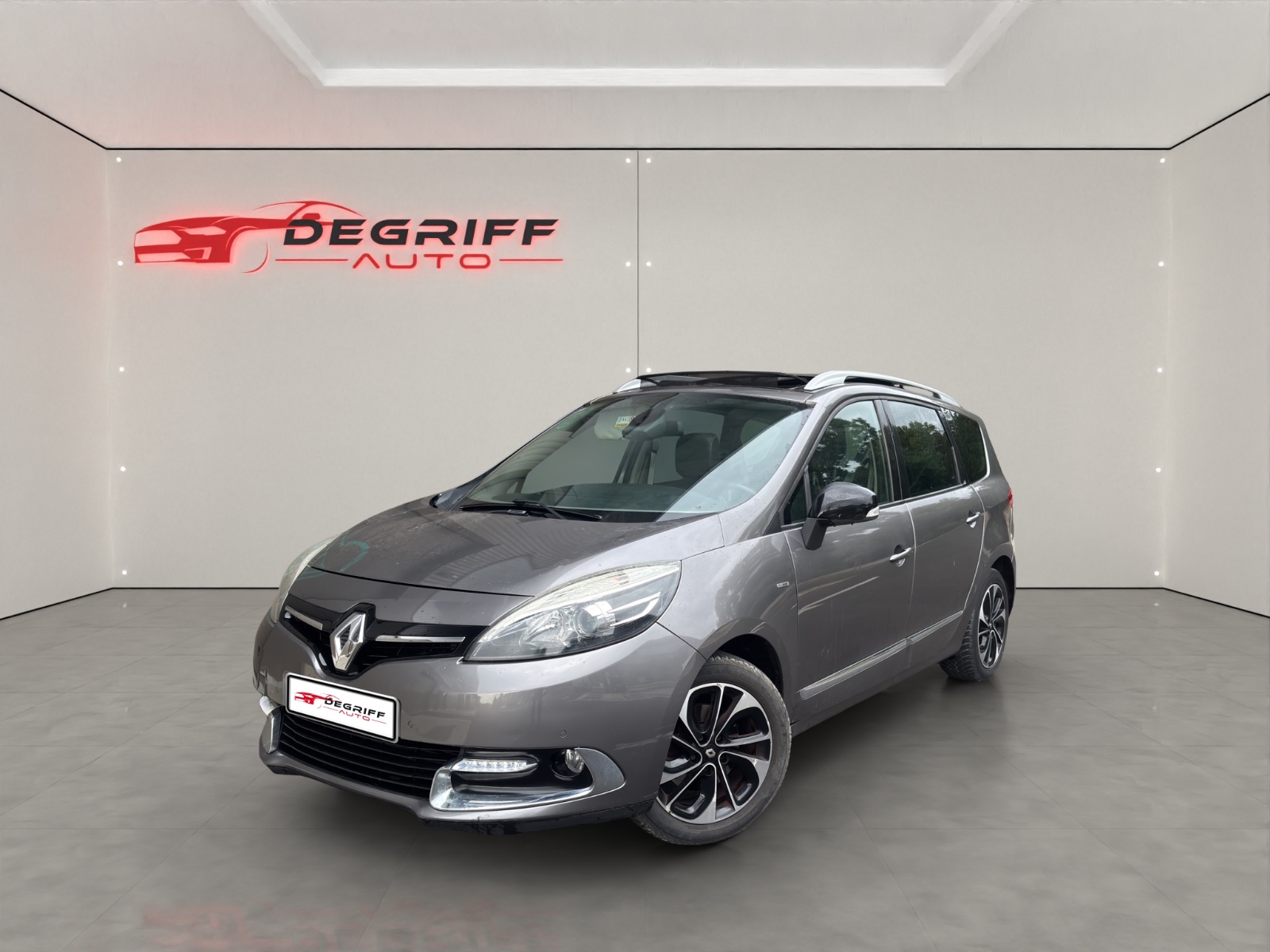 RENAULT GRAND SCENIC III dCi 110 Bose Edition EDC 7 pl