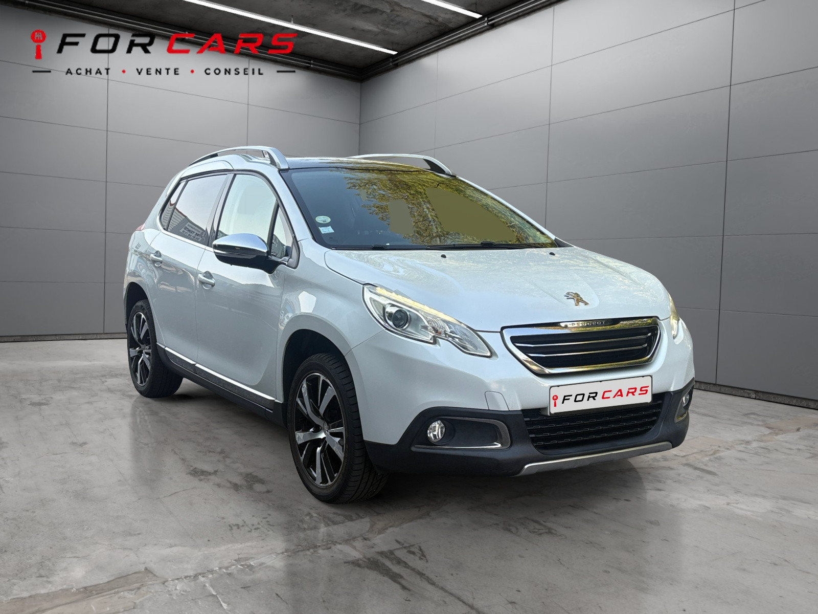 PEUGEOT 2008 1.6 BlueHDi 120ch S&S BVM6 Féline Titane / DISTRIBUTION A JOUR