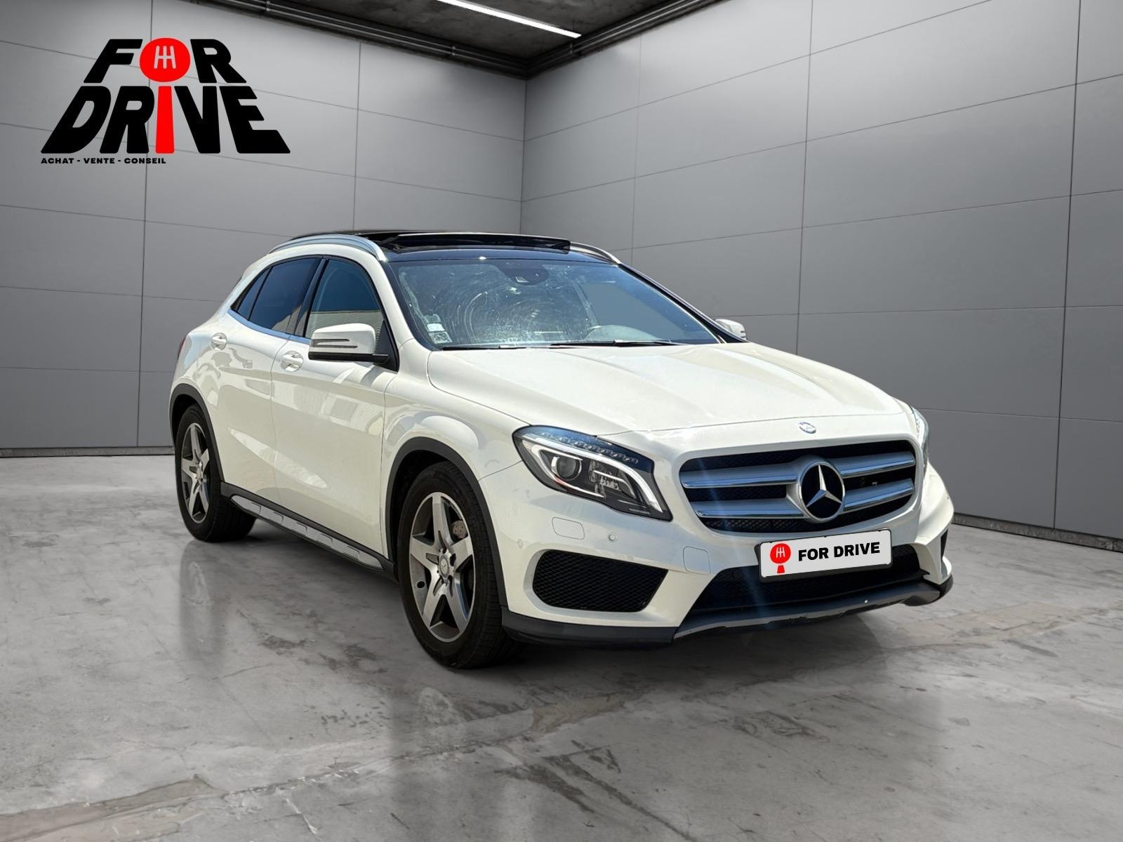 MERCEDES CLASSE GLA 200 Fascination 7-G DCT A / ENTRETIEN COMPLET MERCEDES