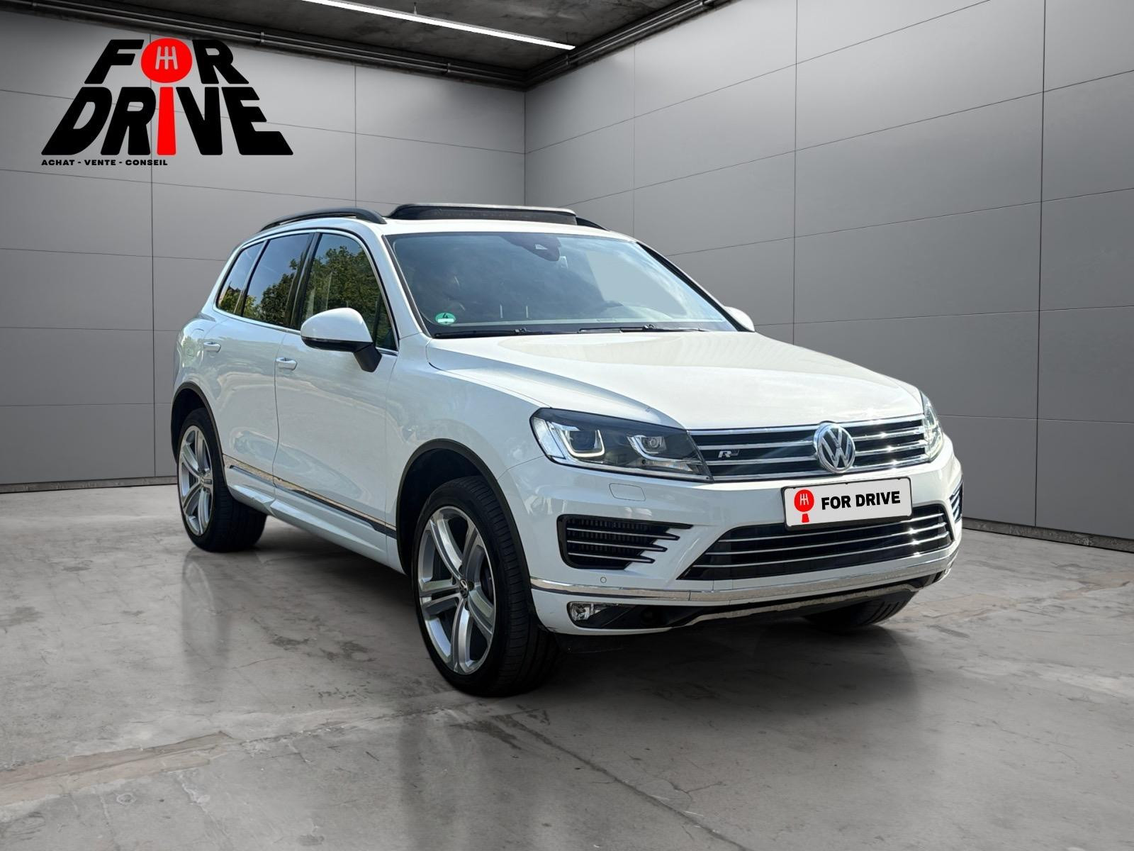 VOLKSWAGEN TOUAREG 3.0 V6 TDI 262CH R-LINE / ENTRETIEN COMPLET