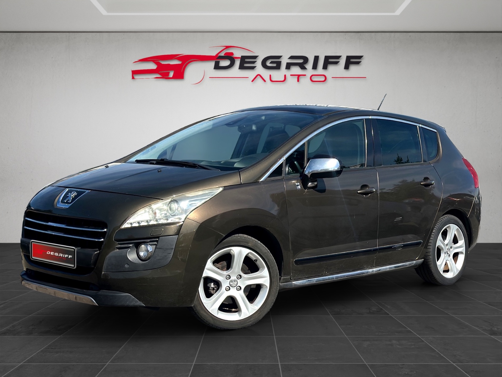PEUGEOT 3008 HYBRID4 2.0 HDi 163ch FAP BMP6 + Electric 37ch