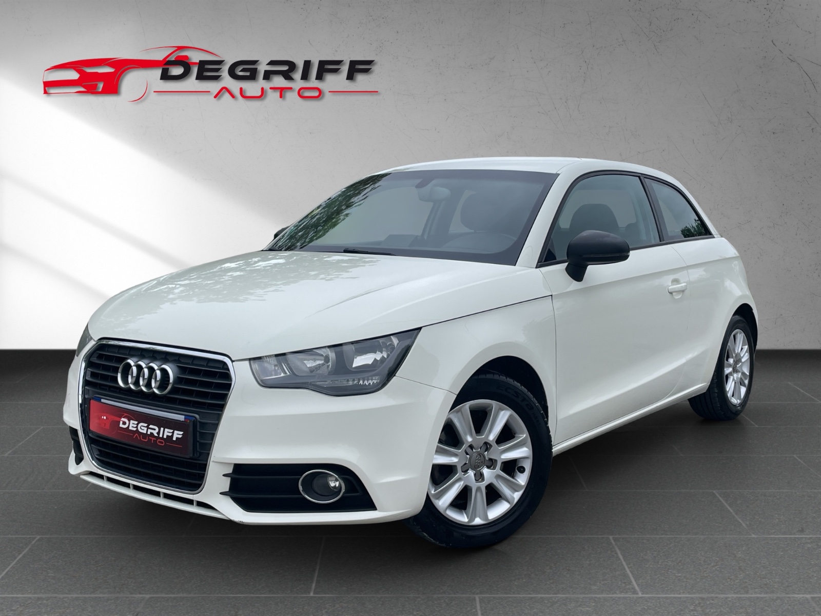 AUDI A1 1.6 TDI 105 Ambiente