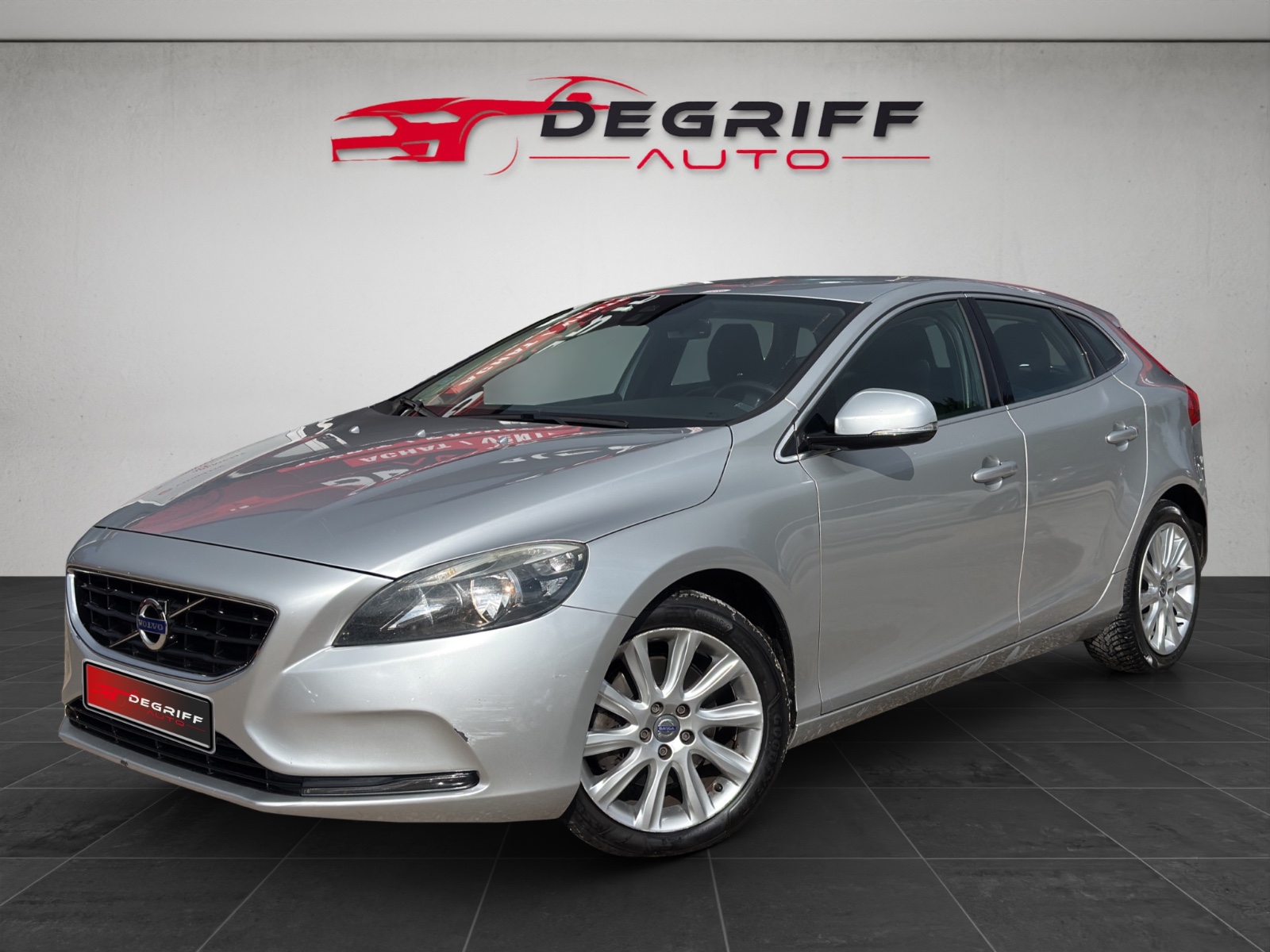 VOLVO V40 D2 115 Summum Powershift A