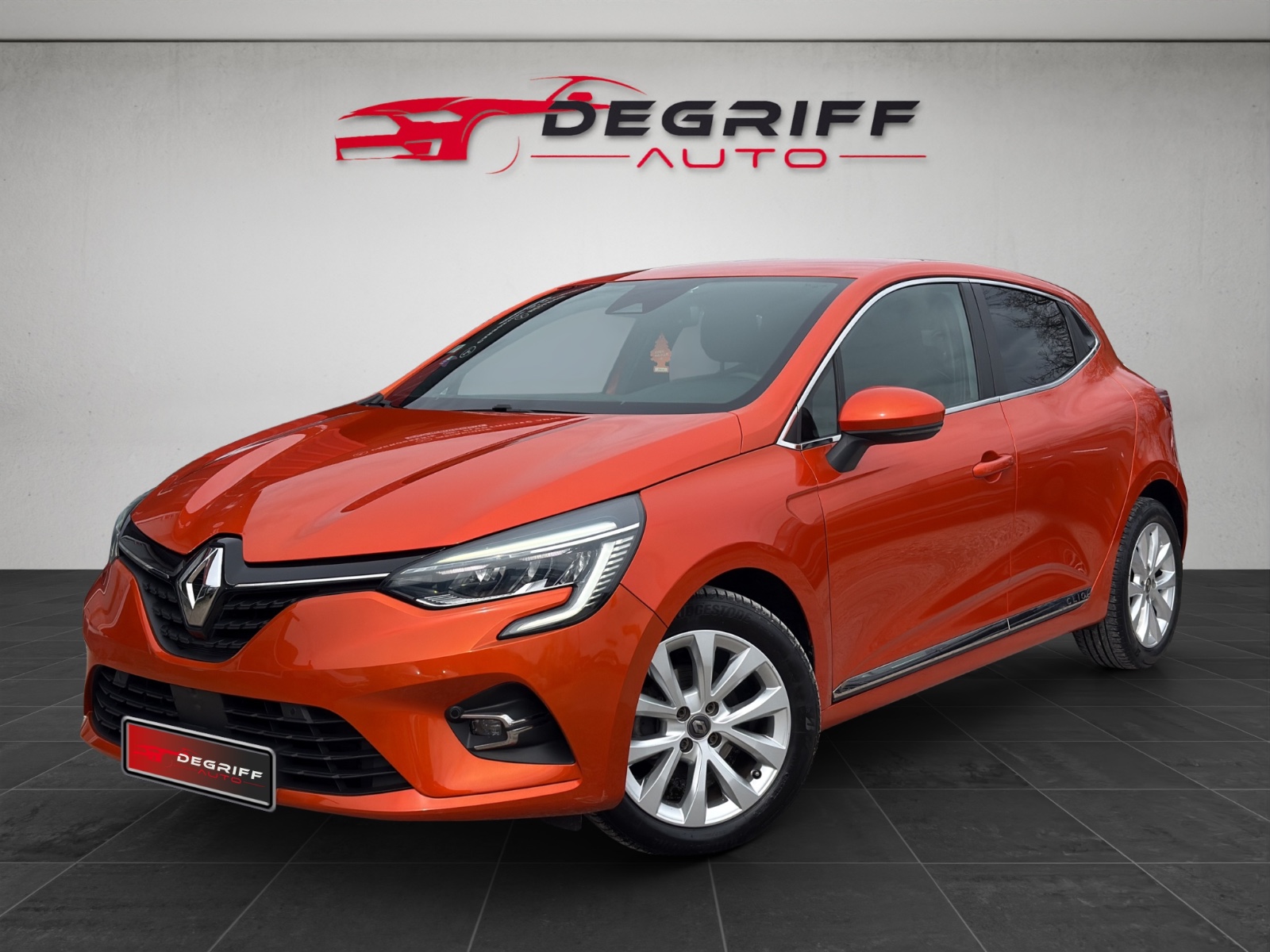 RENAULT CLIO V TCe 100 Intens